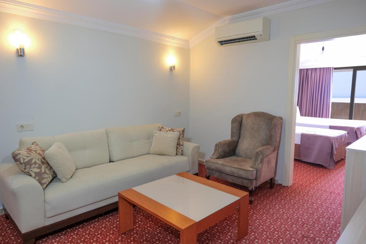 Azak Blue Otel