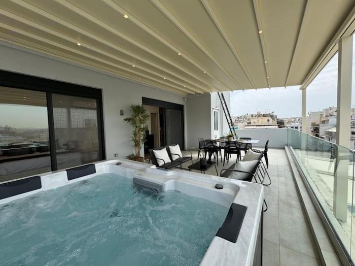 Bluemotion Cruisenest Transportation Included