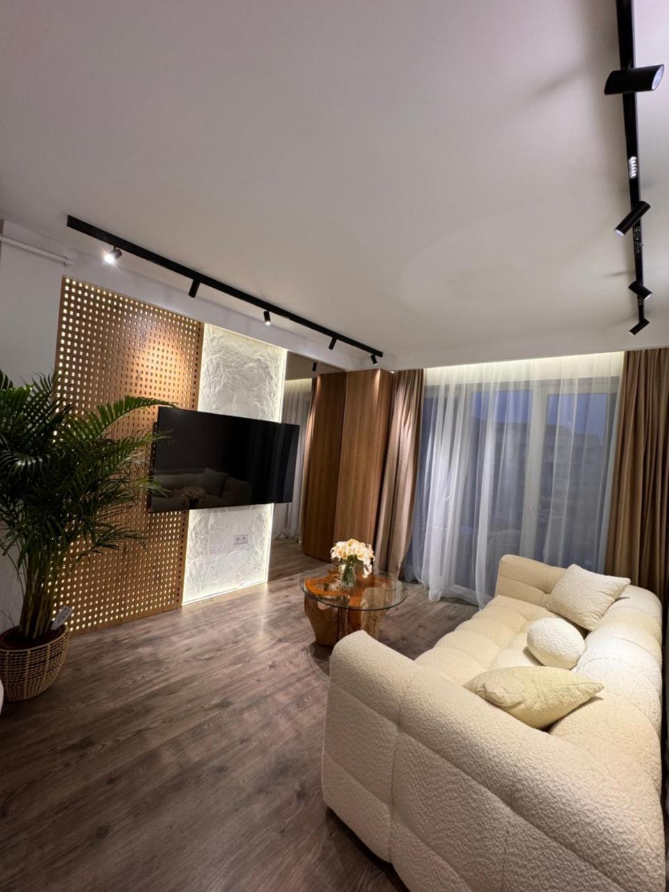 Apartament Red Lotus