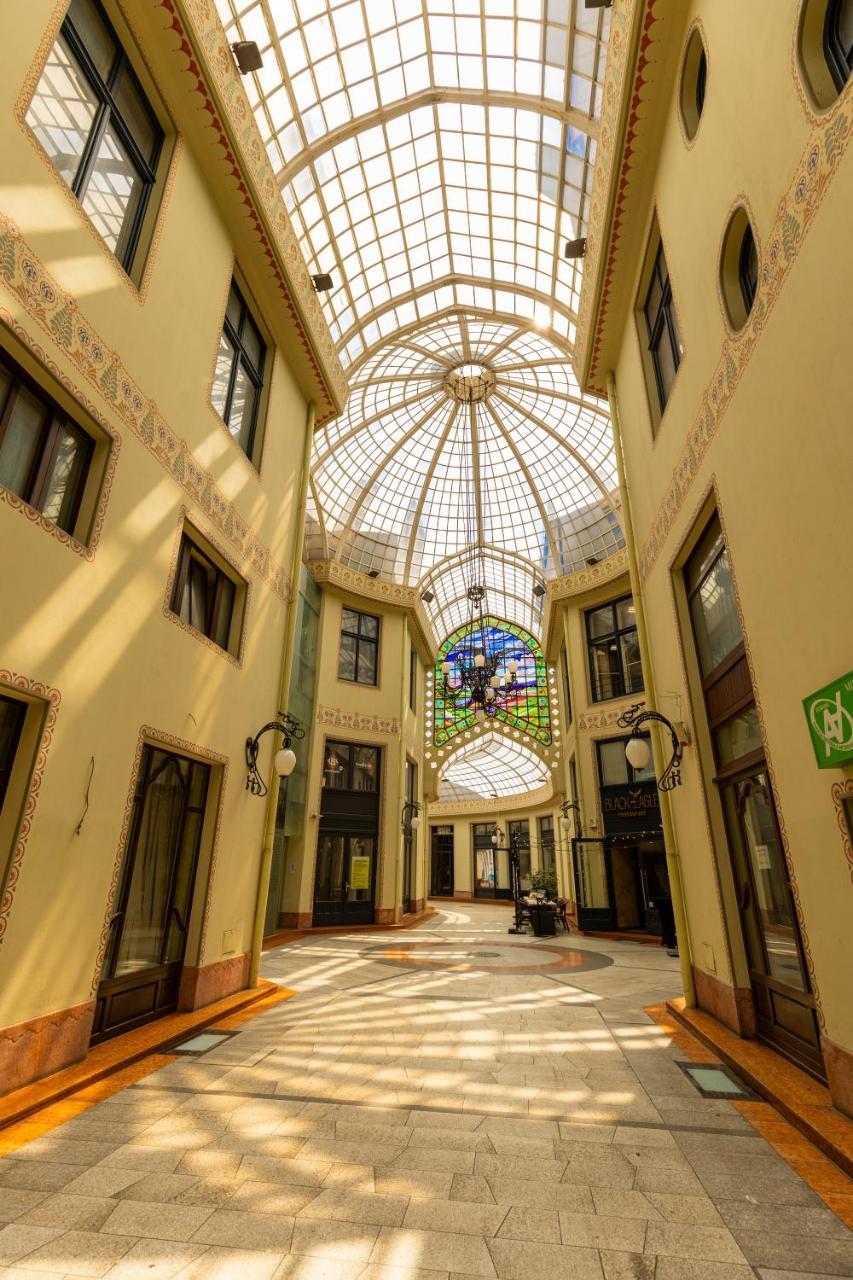 Benny & Bella Central Apartments