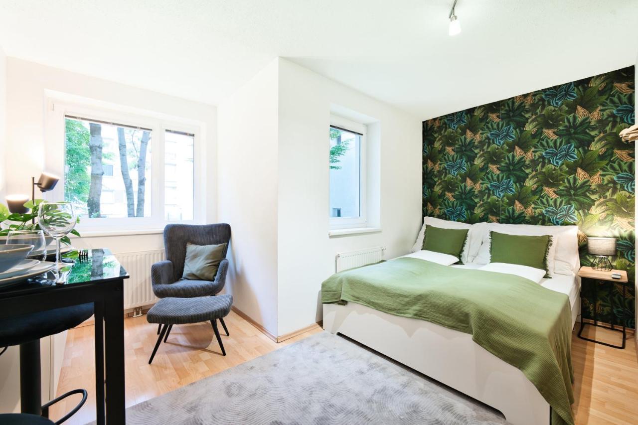 Bright City Apartment Free Parking & 2 Min To Subway