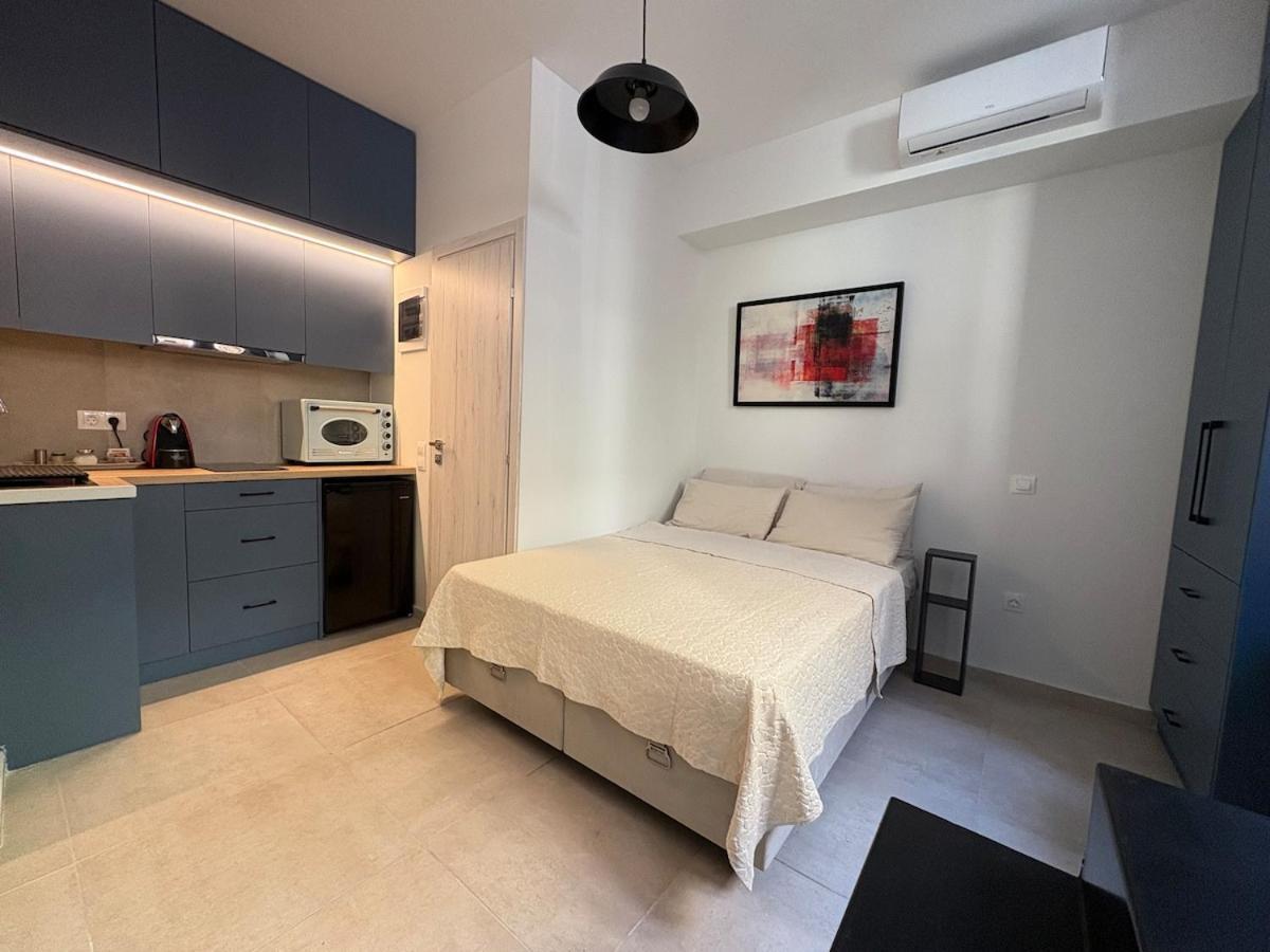 Relax Adobe In Central Athens