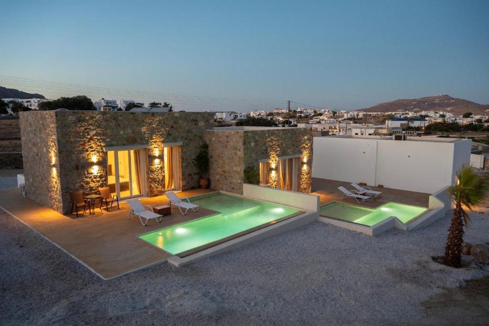 Adyton Luxury Suites Privatepool Oasis In Mykonos