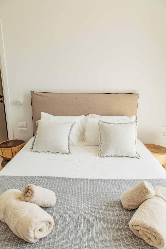 Villa Rhea Elia Beach