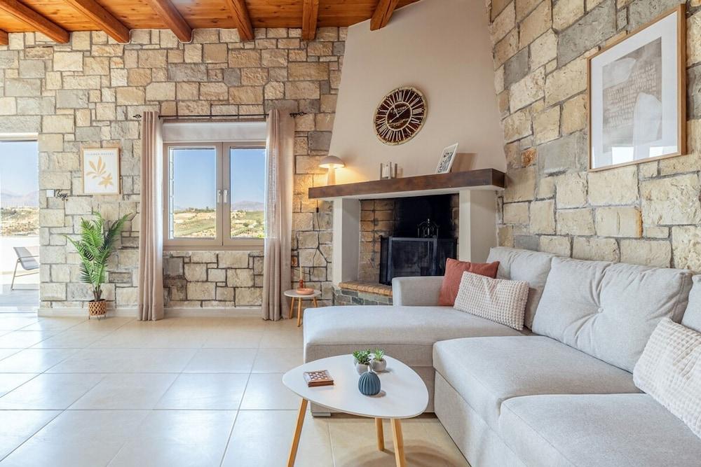 Elea Home by Cretanhouses