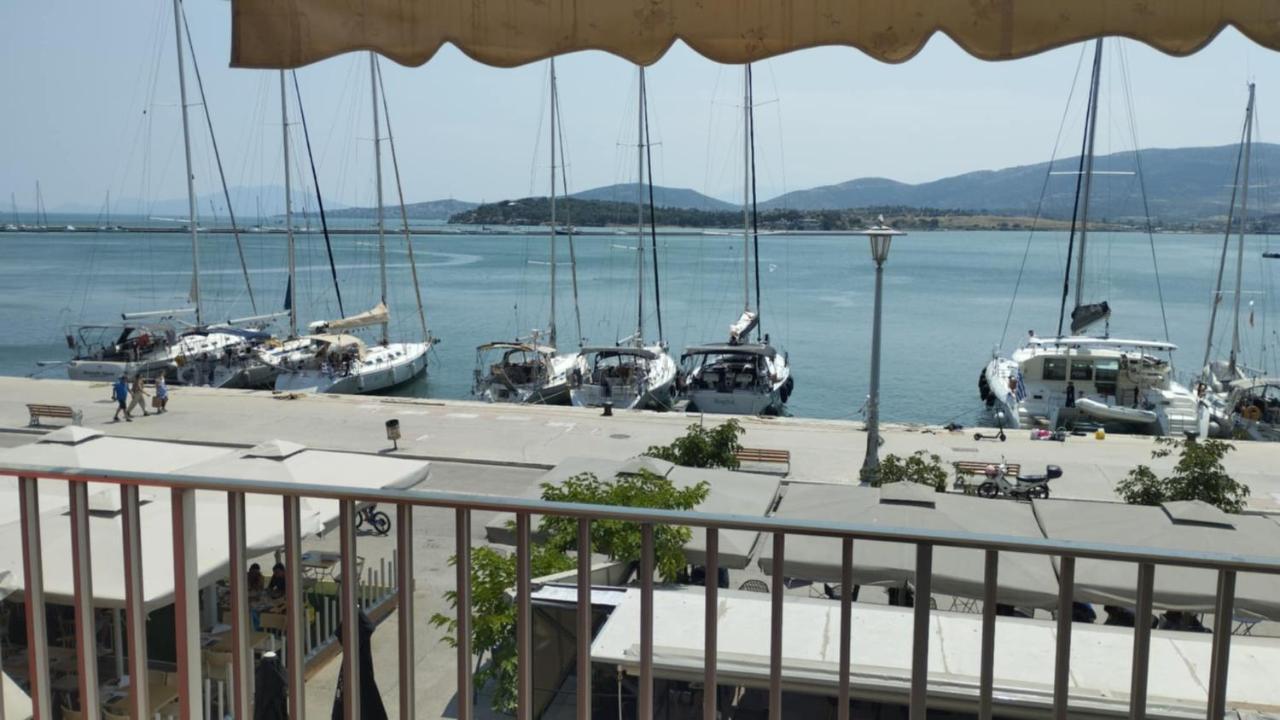 Volos Large Apartment Sea View