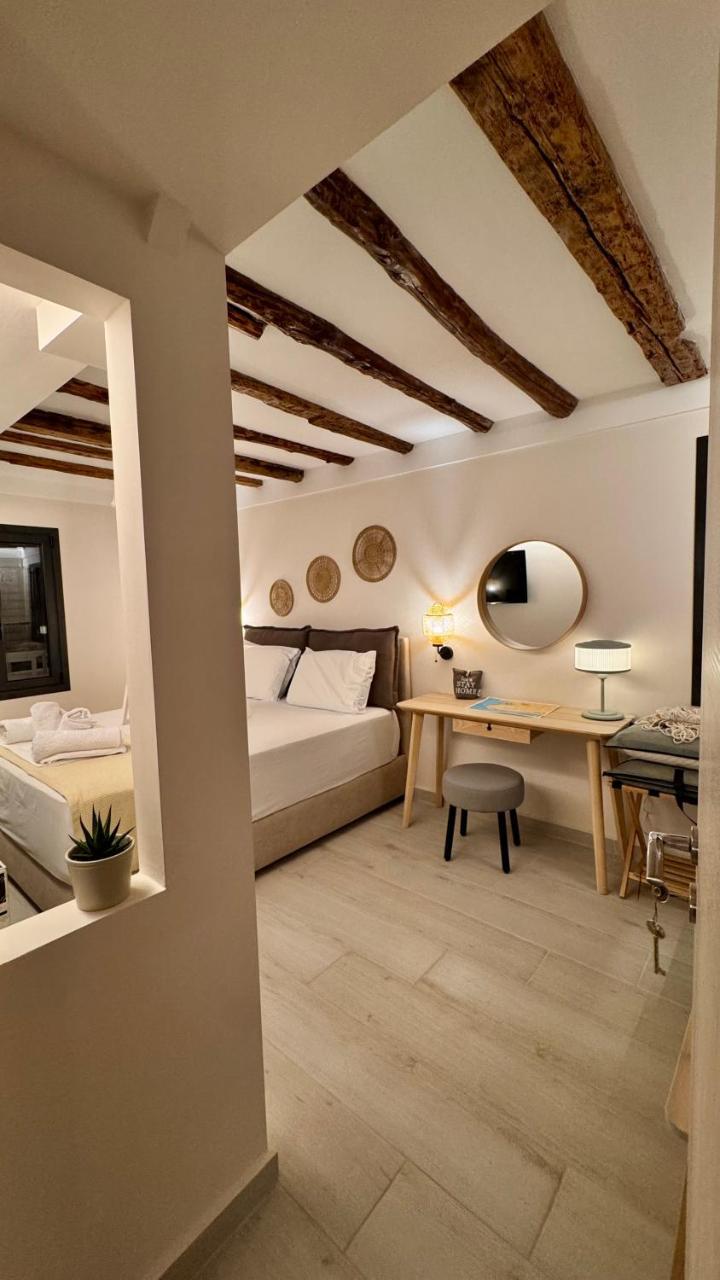 Akonelia Chora Center