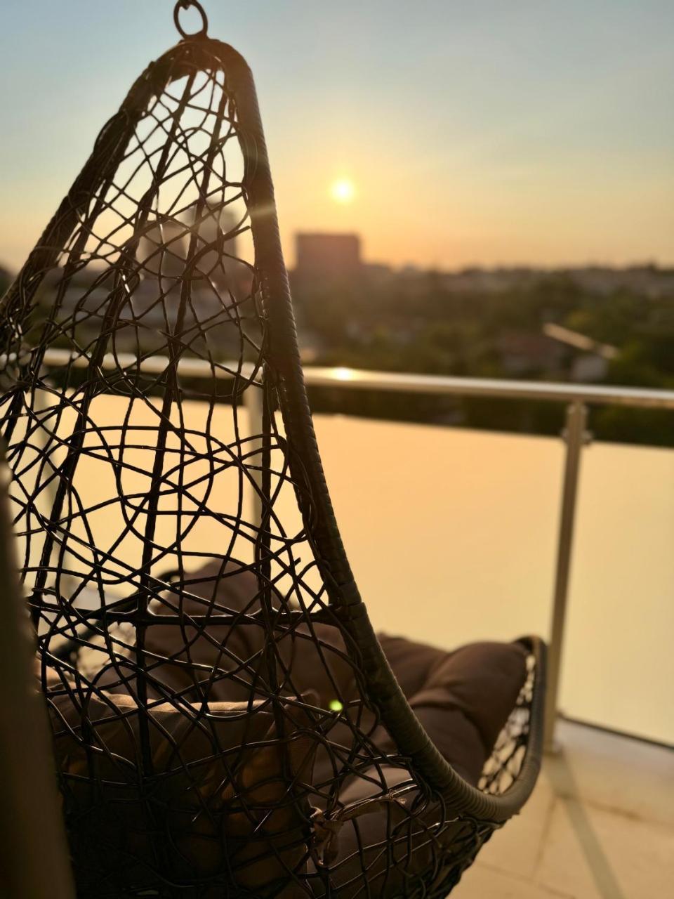 One Apartments Vivalia Iulius Town