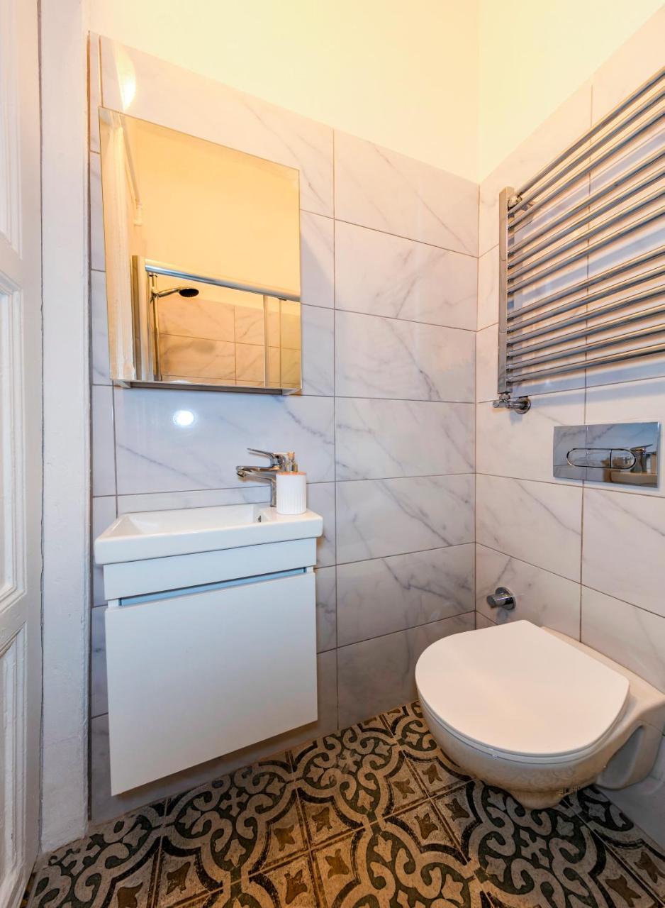 The Heaven On Heritage Street