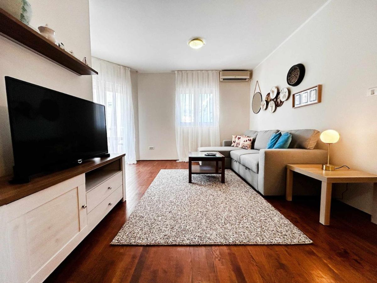 Stylish 1 Bedroom Apartment Budva