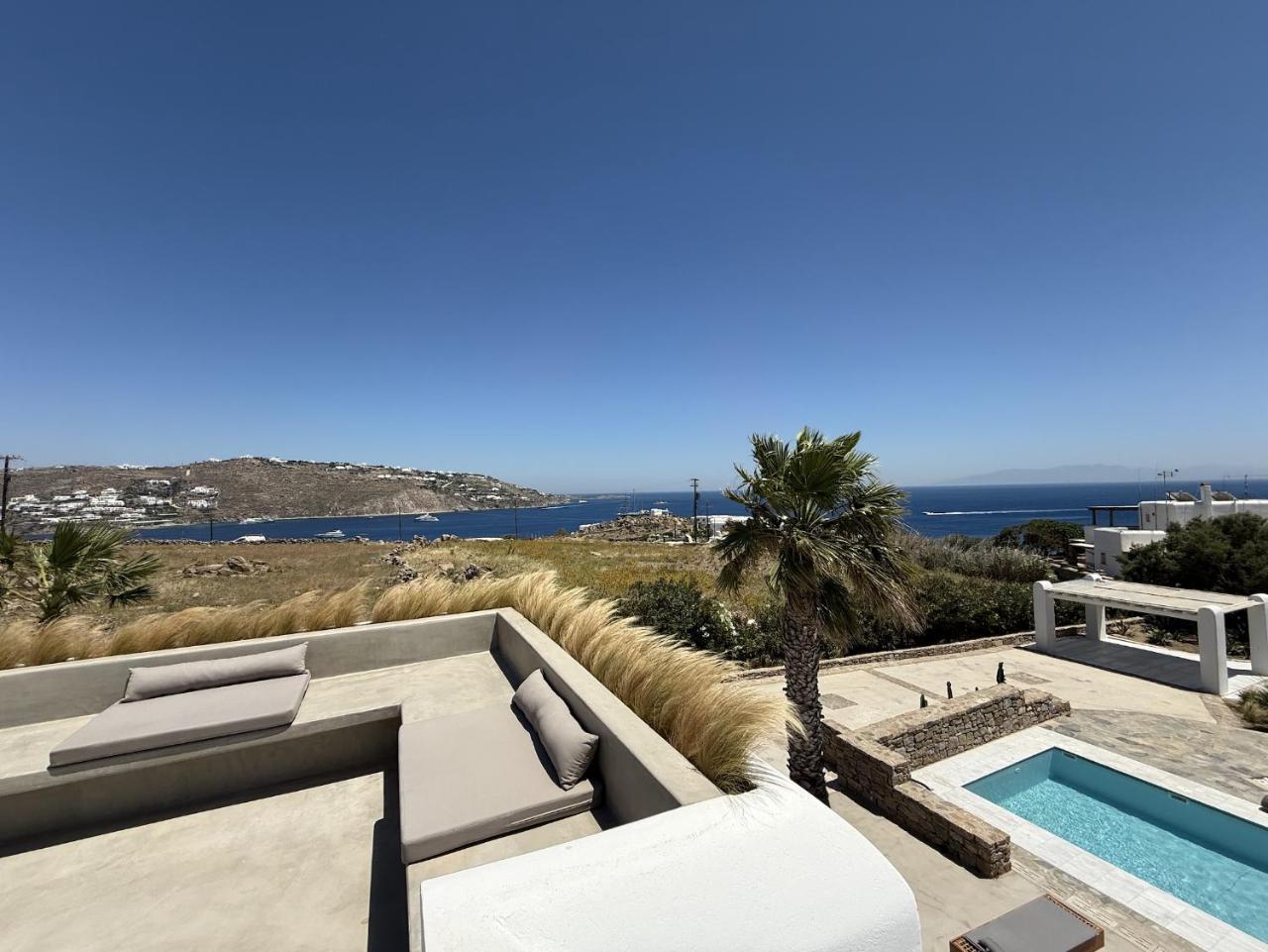 Casa Gekko Mykonos by Roomers Hotels