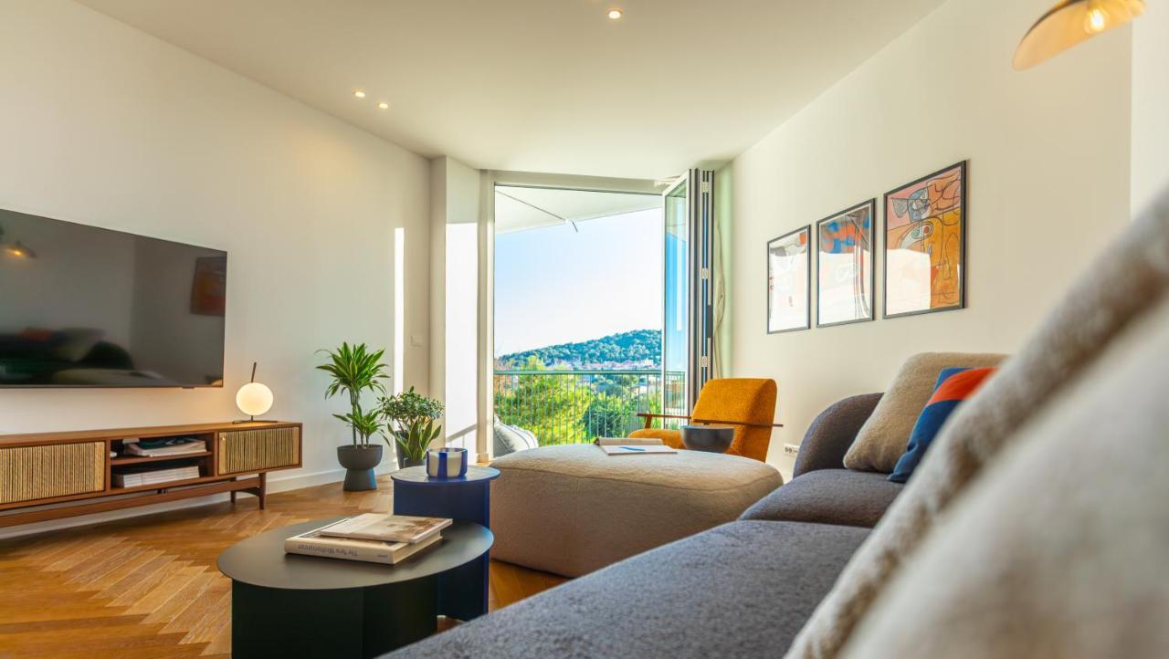 Vista Verde Split Center Park View Apartment