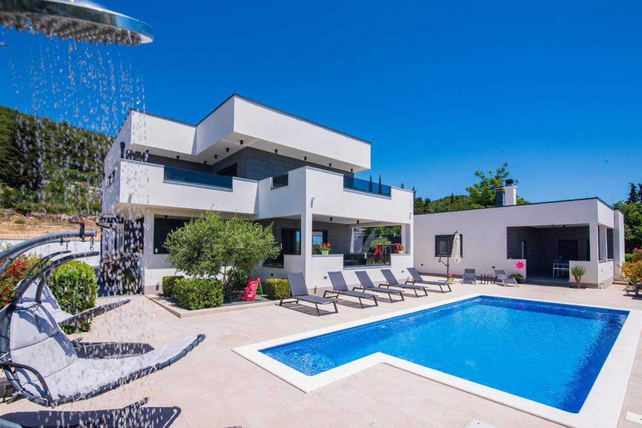 Villa Bura Zadarvillas