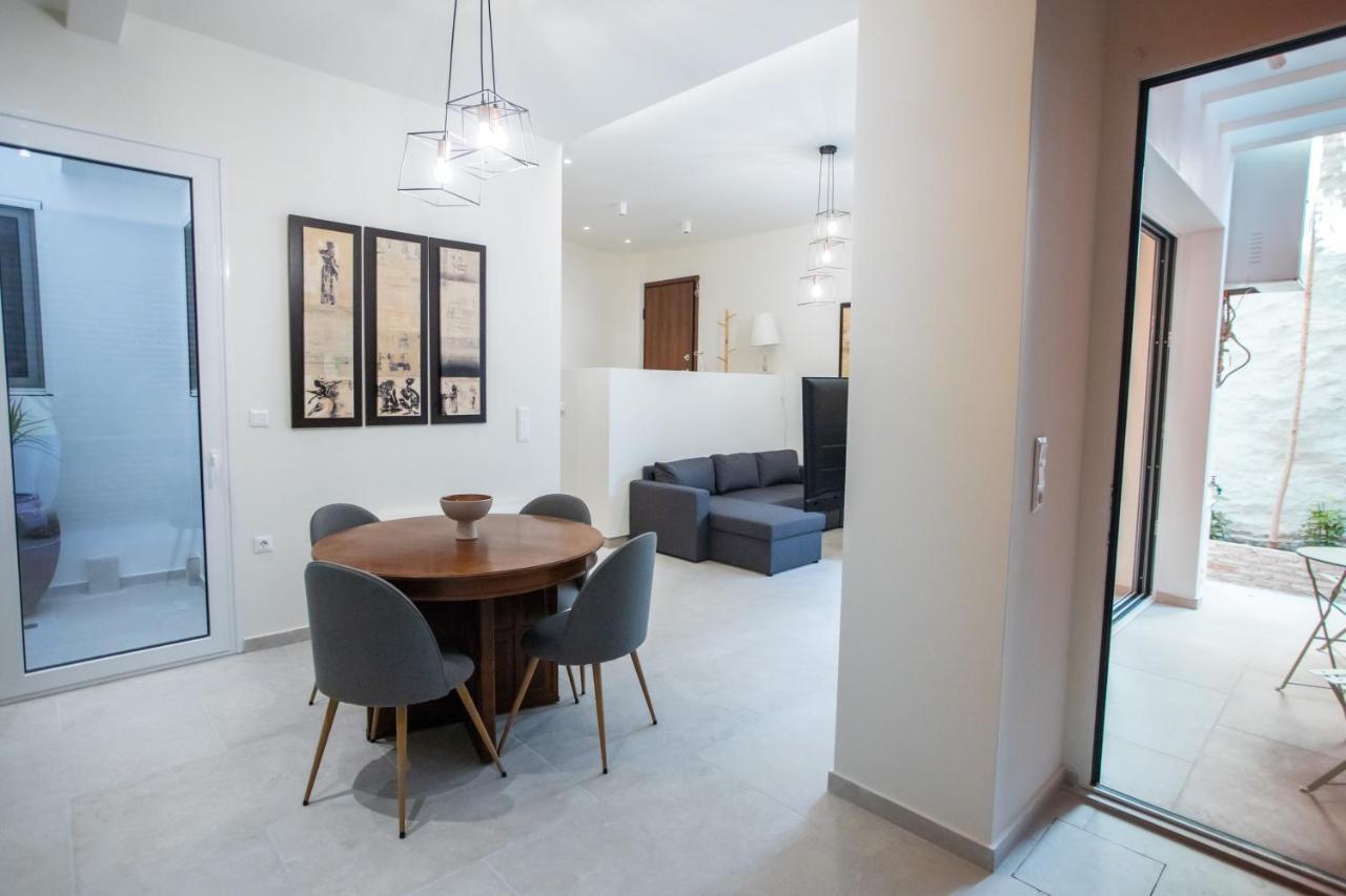 Luxury 2ba In Thissio & Next To Ancient City Of Athens