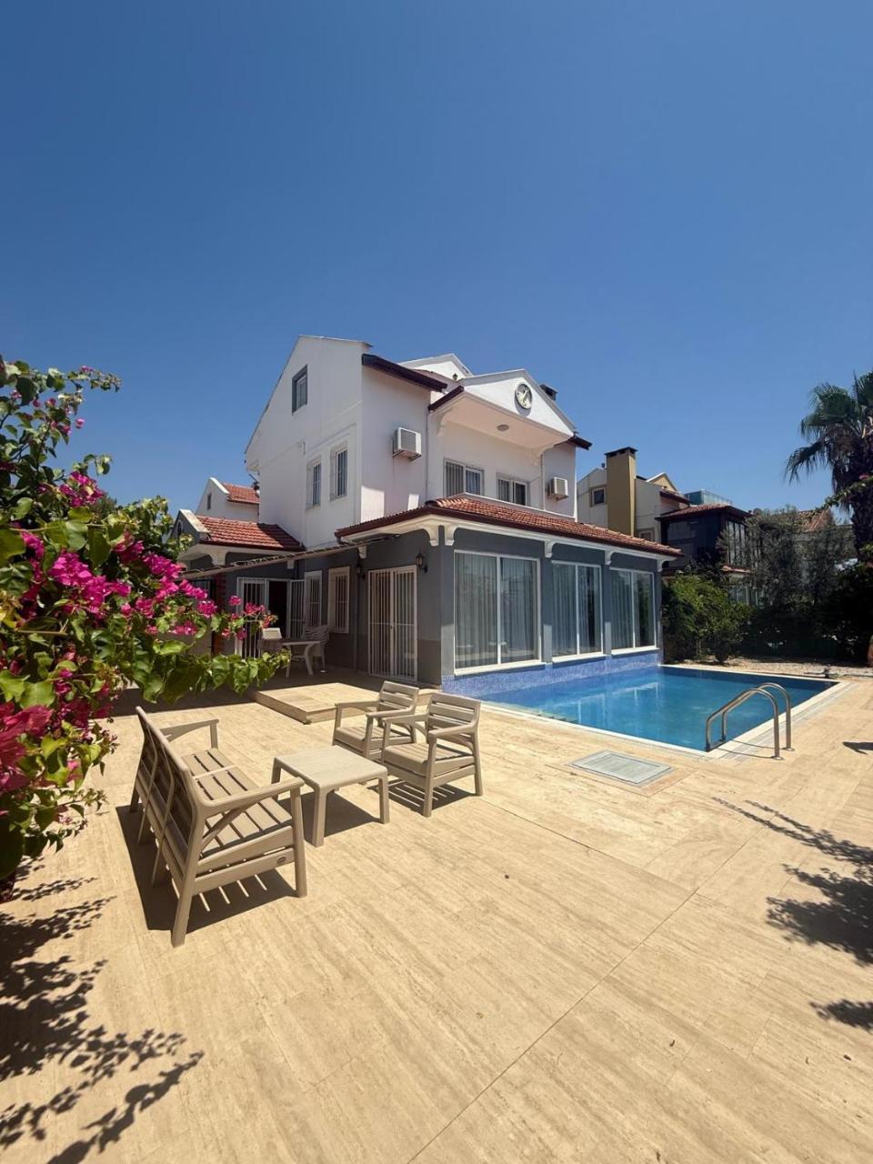 Papatya Villa