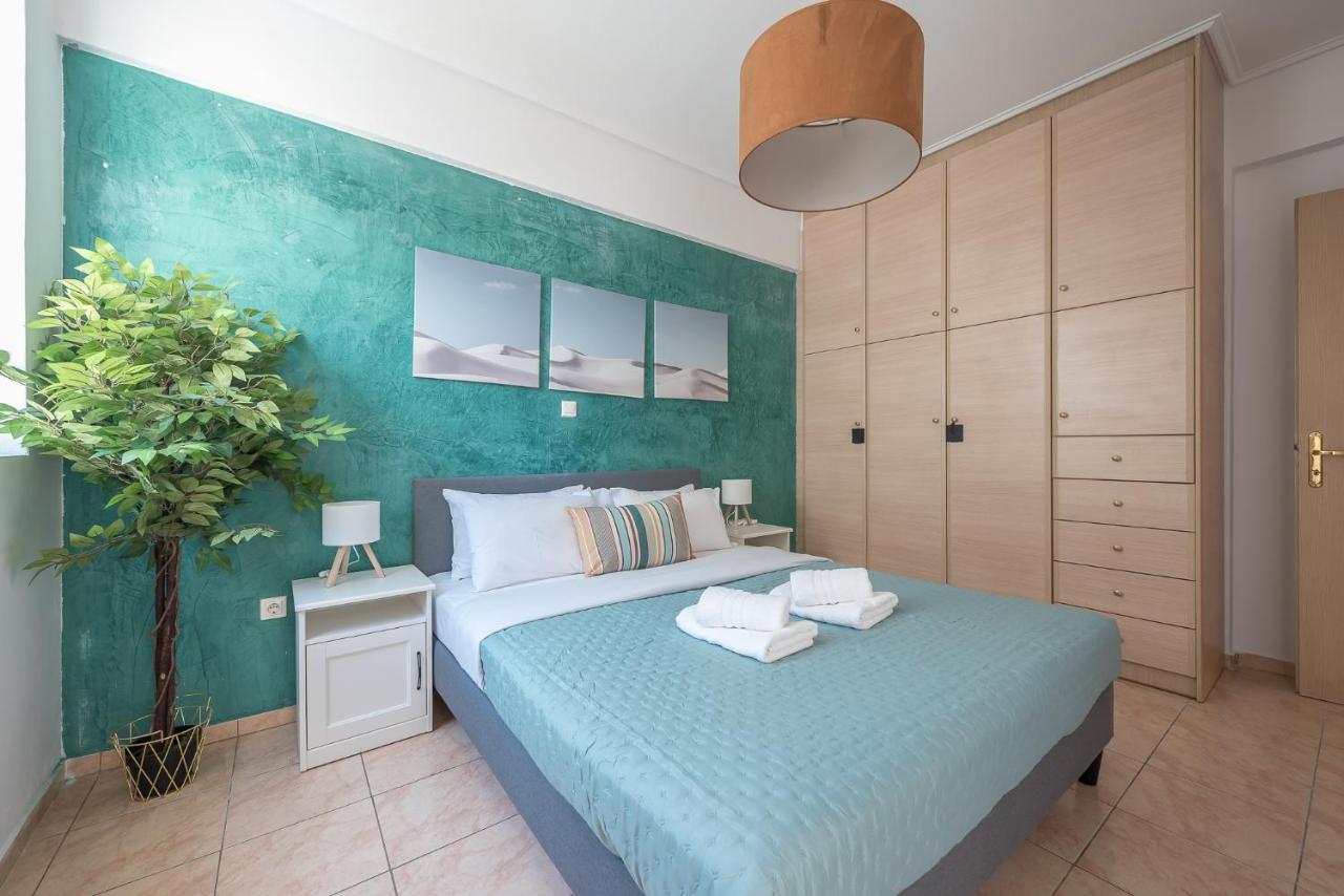 2br Escape by Attiki Metro