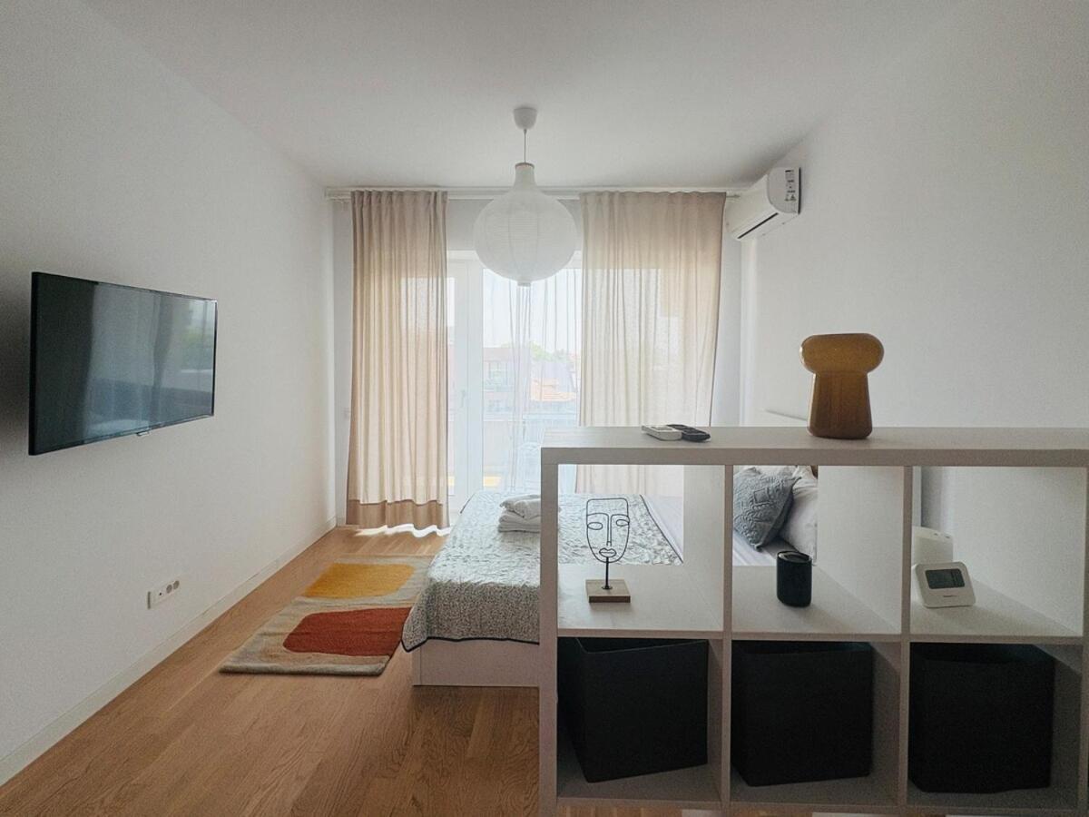 Zen 5 Studio In Stefan Cel Mare