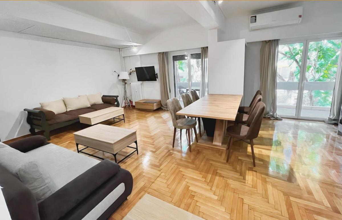 Dafni 2bdrm Apartment In Neapoli by S