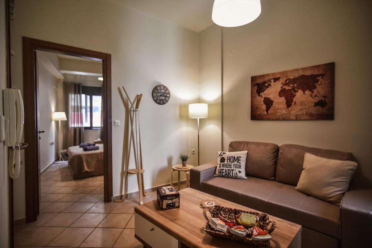 Rosso 2 City Center Apartment