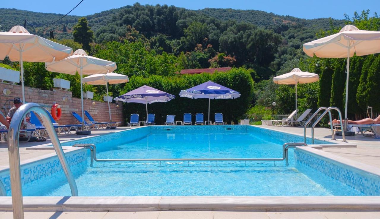 Oliva Suites & Apartments