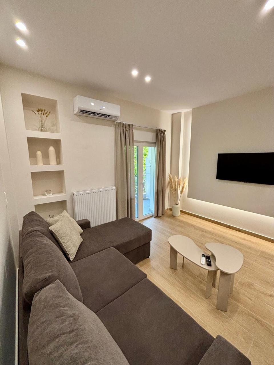 The Double Haven Skg 2 Bedroom, 2 Bathroom Apartment In Thessaloniki Center