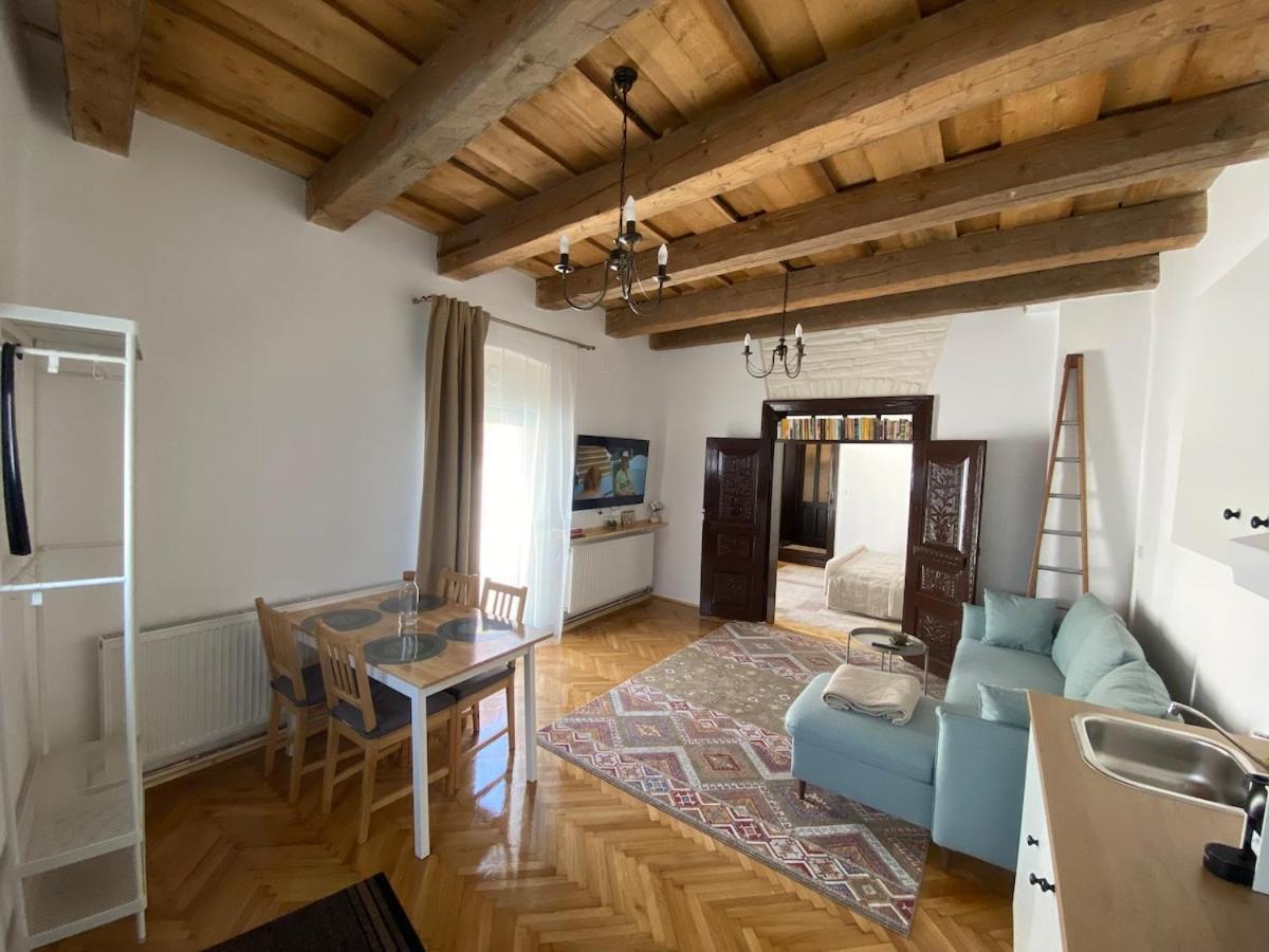 Old Traditional Courtyard House