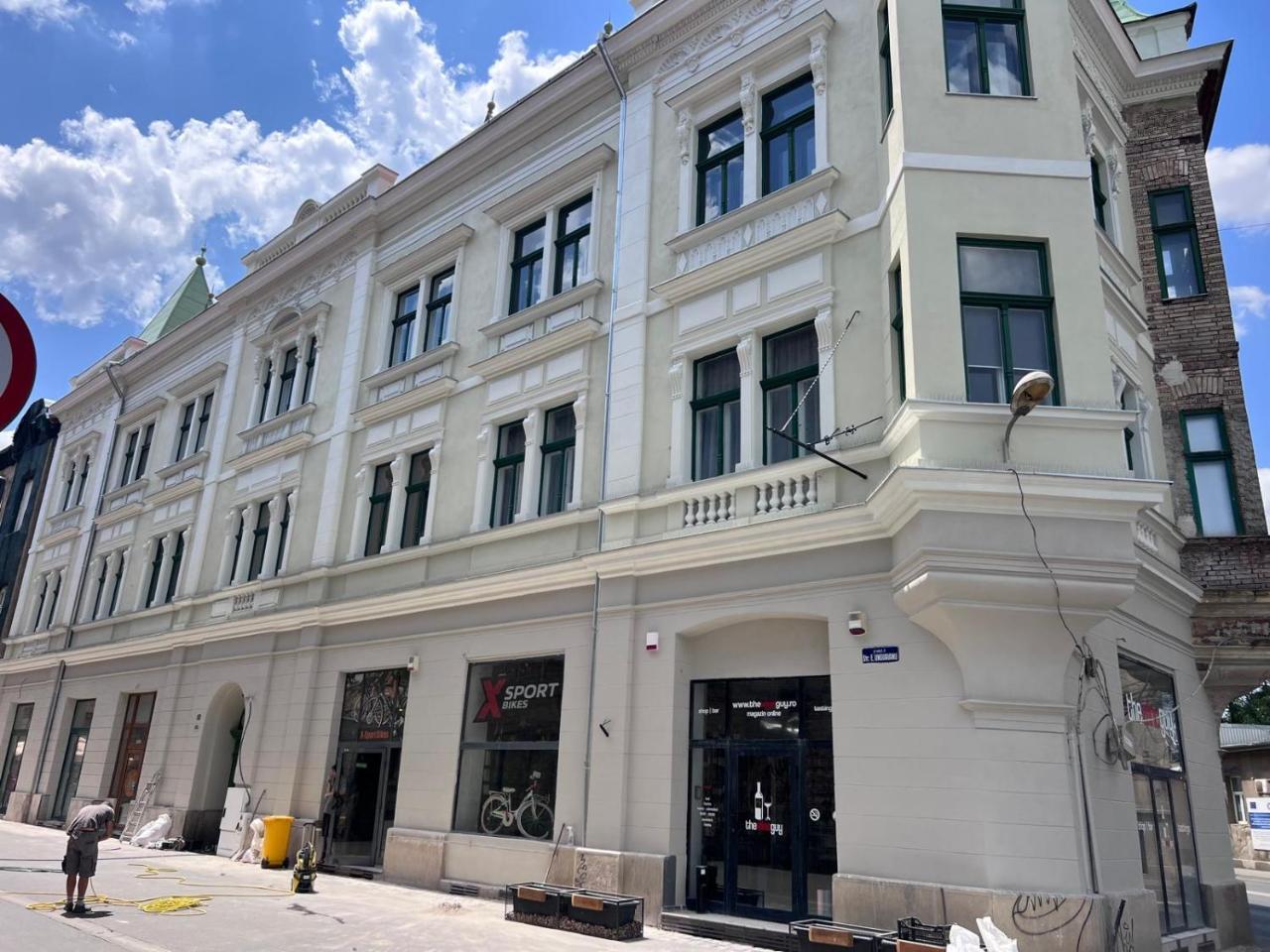 Catalina Residence Central