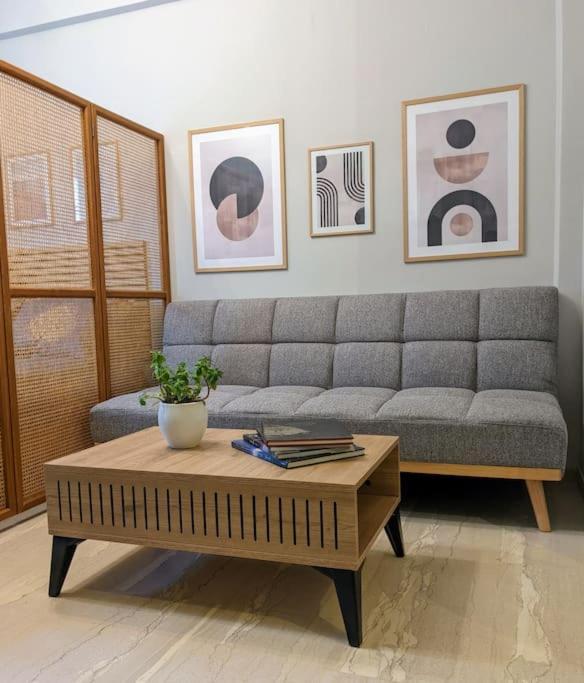 Beautiful 1 Bedroom Flat Near Olympic Stadium