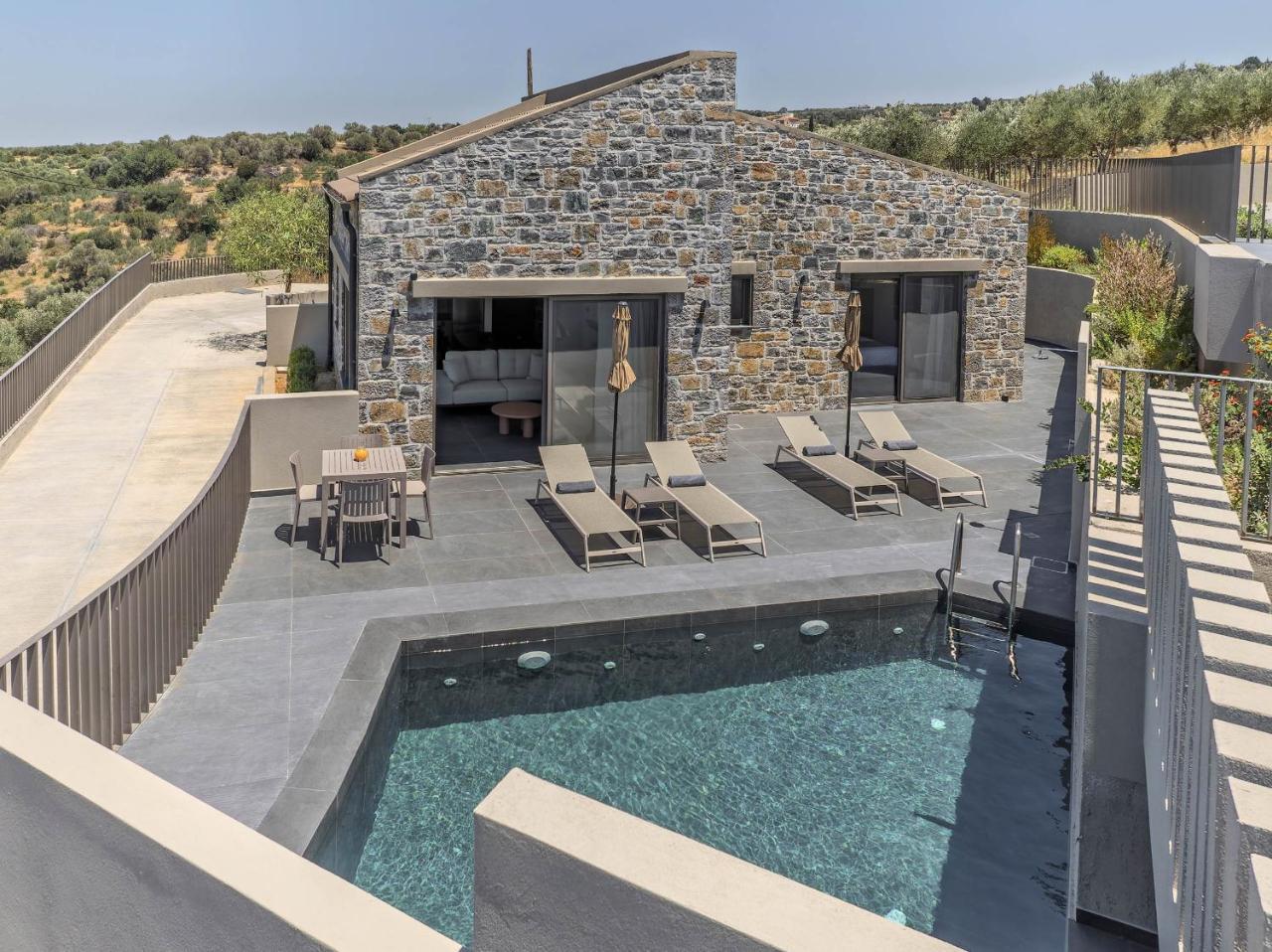 Villa Dimitrios With Private Pool