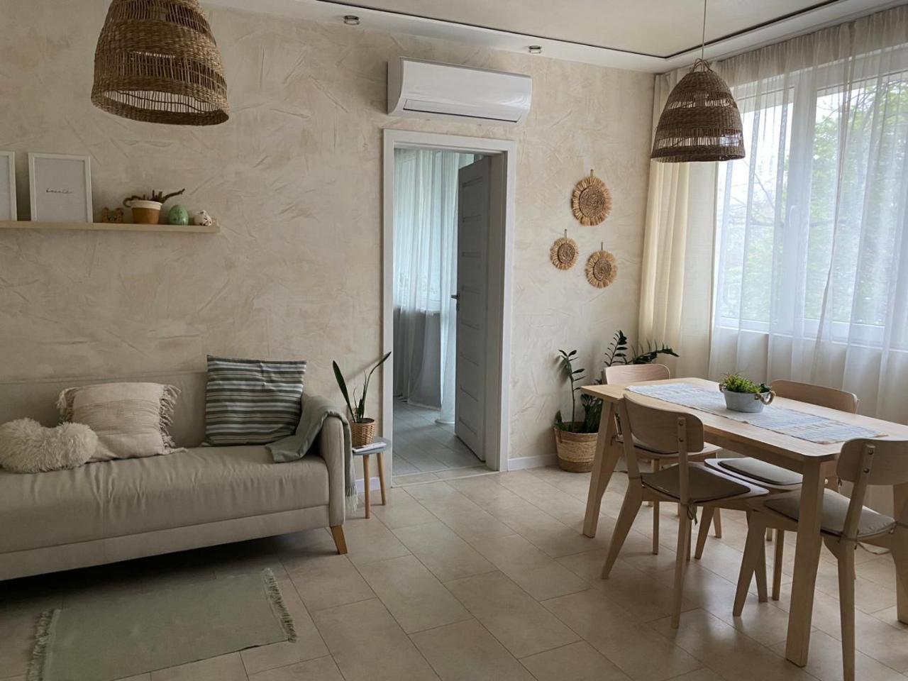 Stylish Central Varna Apartment