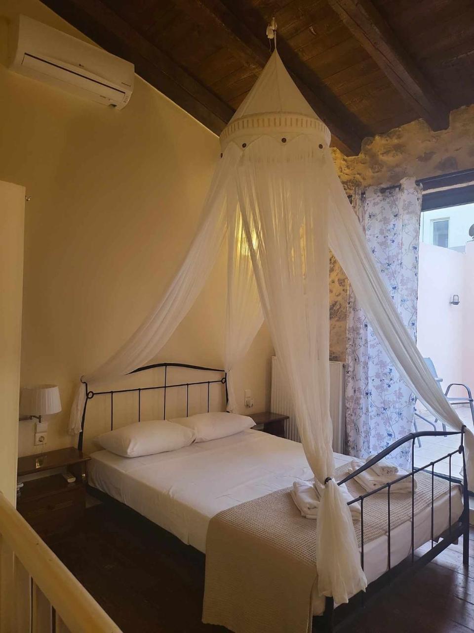 Creta Home In Heraklion Center 2