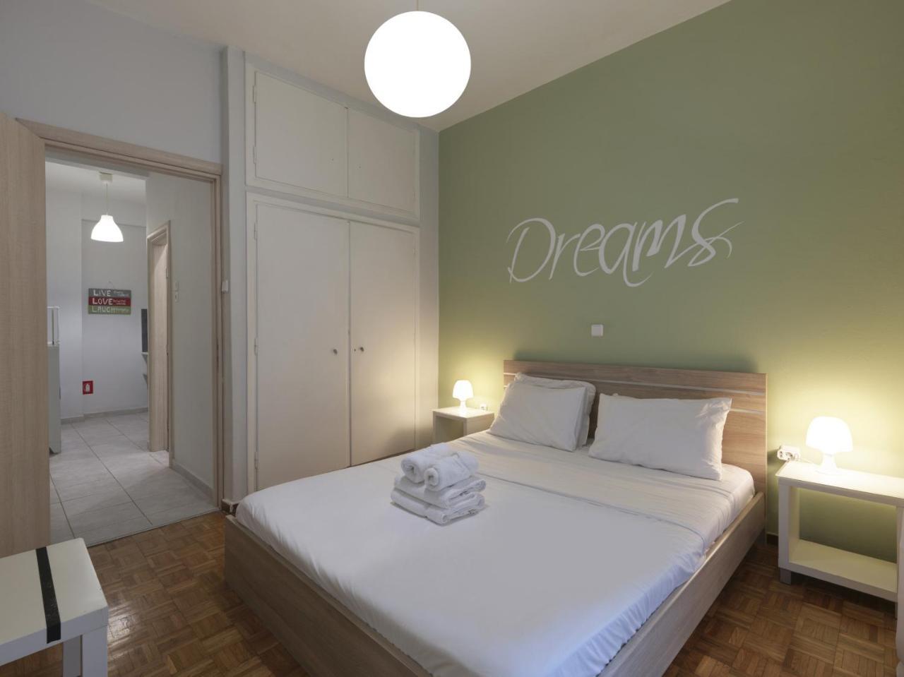 Cozy Athenian One Bd, Pistachio Charm
