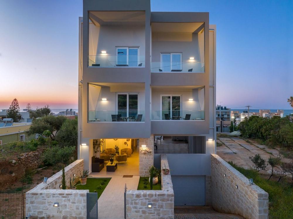 Creta Sun Apartments