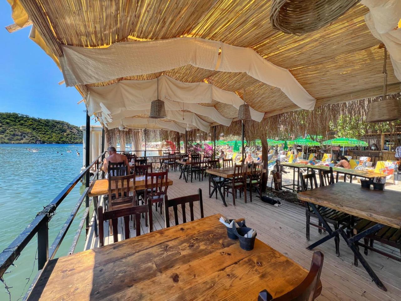 Lagoon Boutique Hotel