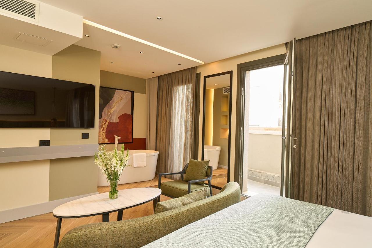 The Wings Hotels Pera