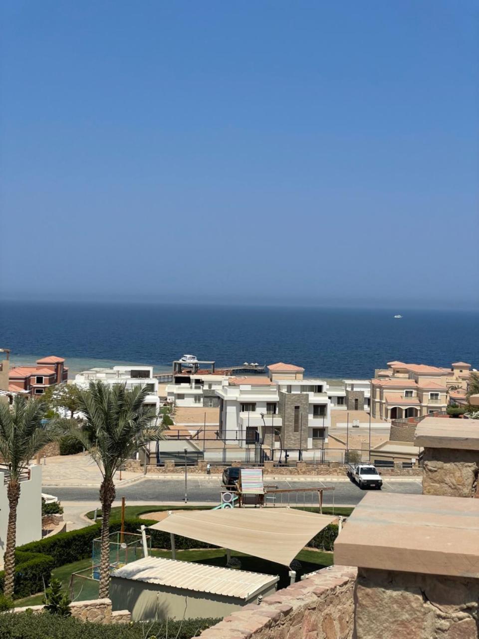 Spacious Sea View ,1 Bedroom Apartment in Azzurra Sahl Hasheesh