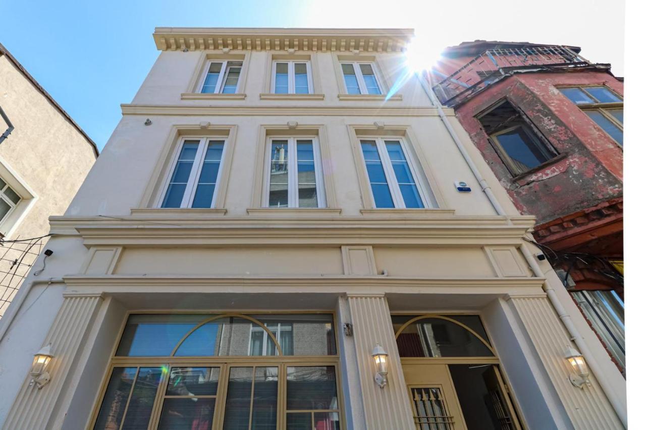 Istanbul Balatella Colorful Houses