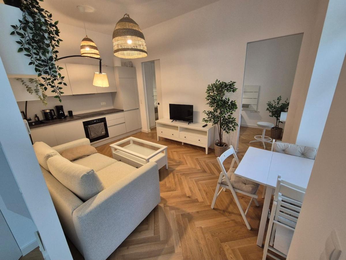Premium City Apartment Near Mariahilfer Strasse