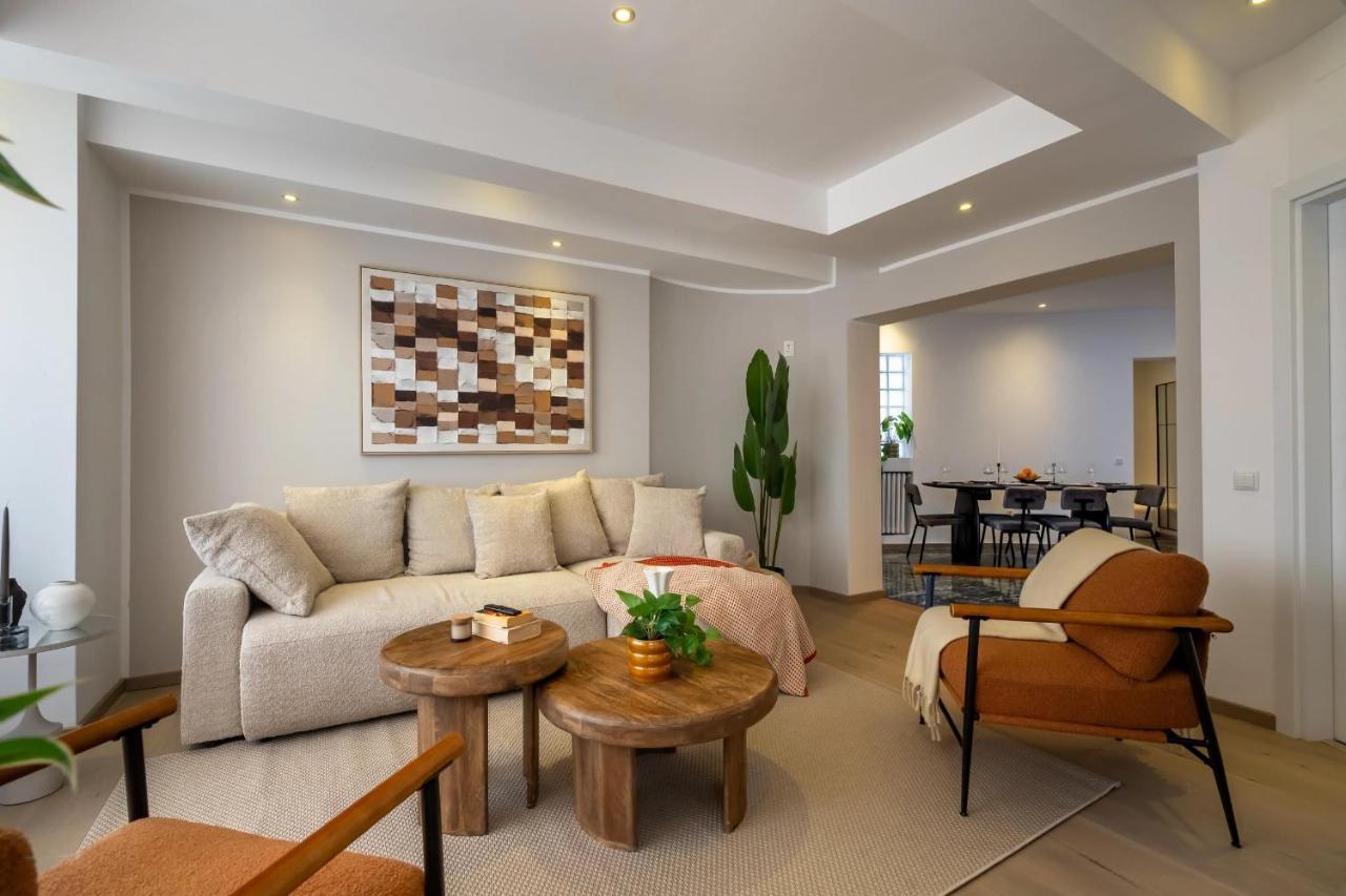 Chic & Central 3br Retreat In The Historic Center