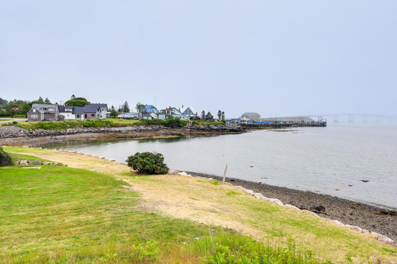 The Hideaway in Downeast Maine: Walk To Ocean