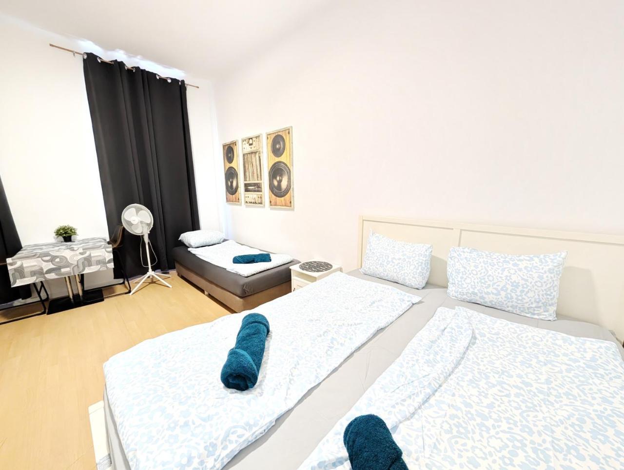 Cozy Rooms Next To Lugner City Gb6