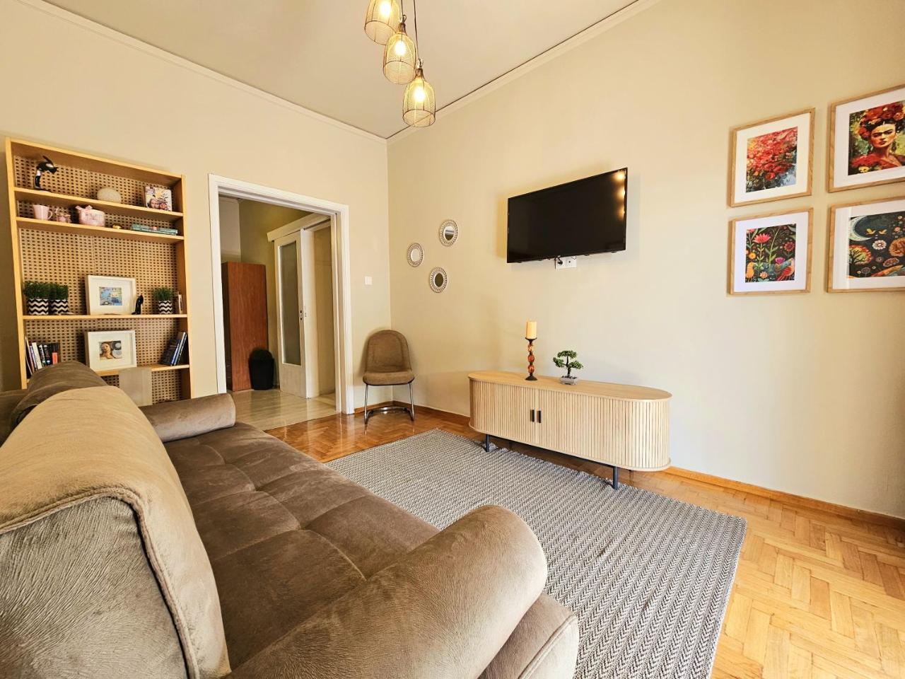 El Prestige Apartment Athens Town