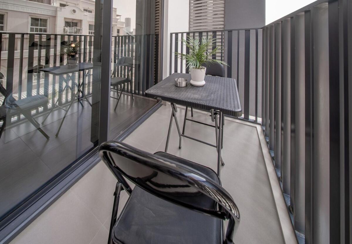 Stylish Studio in Hamilton House