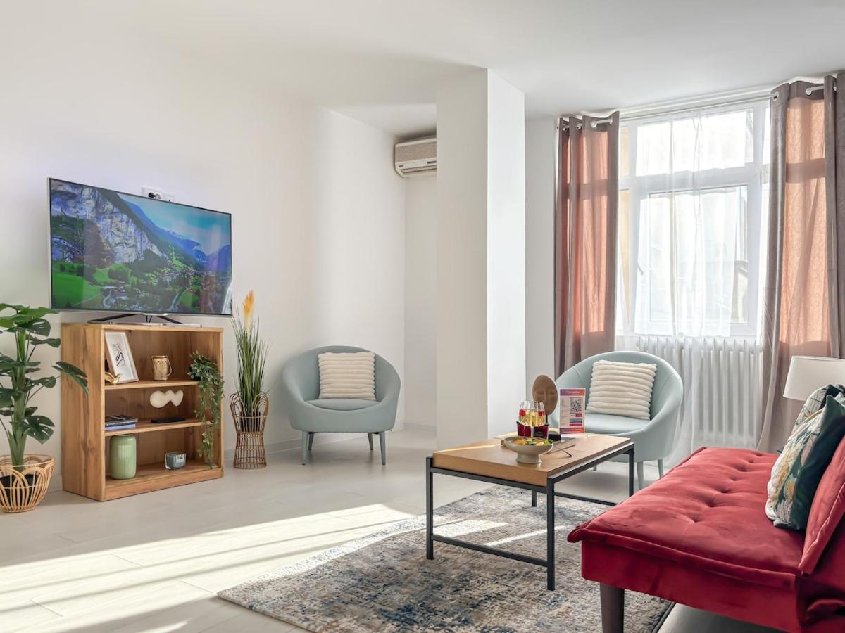 Moonlit Retreat M & N Condos