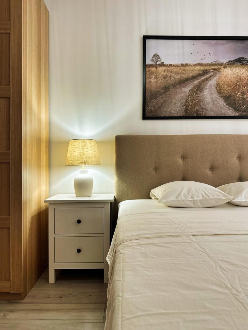 Neo 5 Chic & Cozy Private Parking