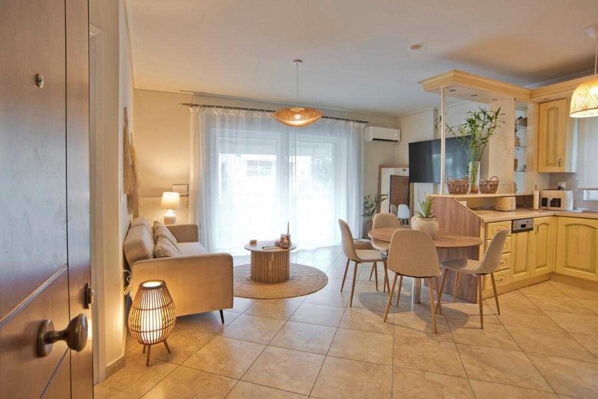 Modern Beach Retreat 2br In Coastal Palaio Faliro