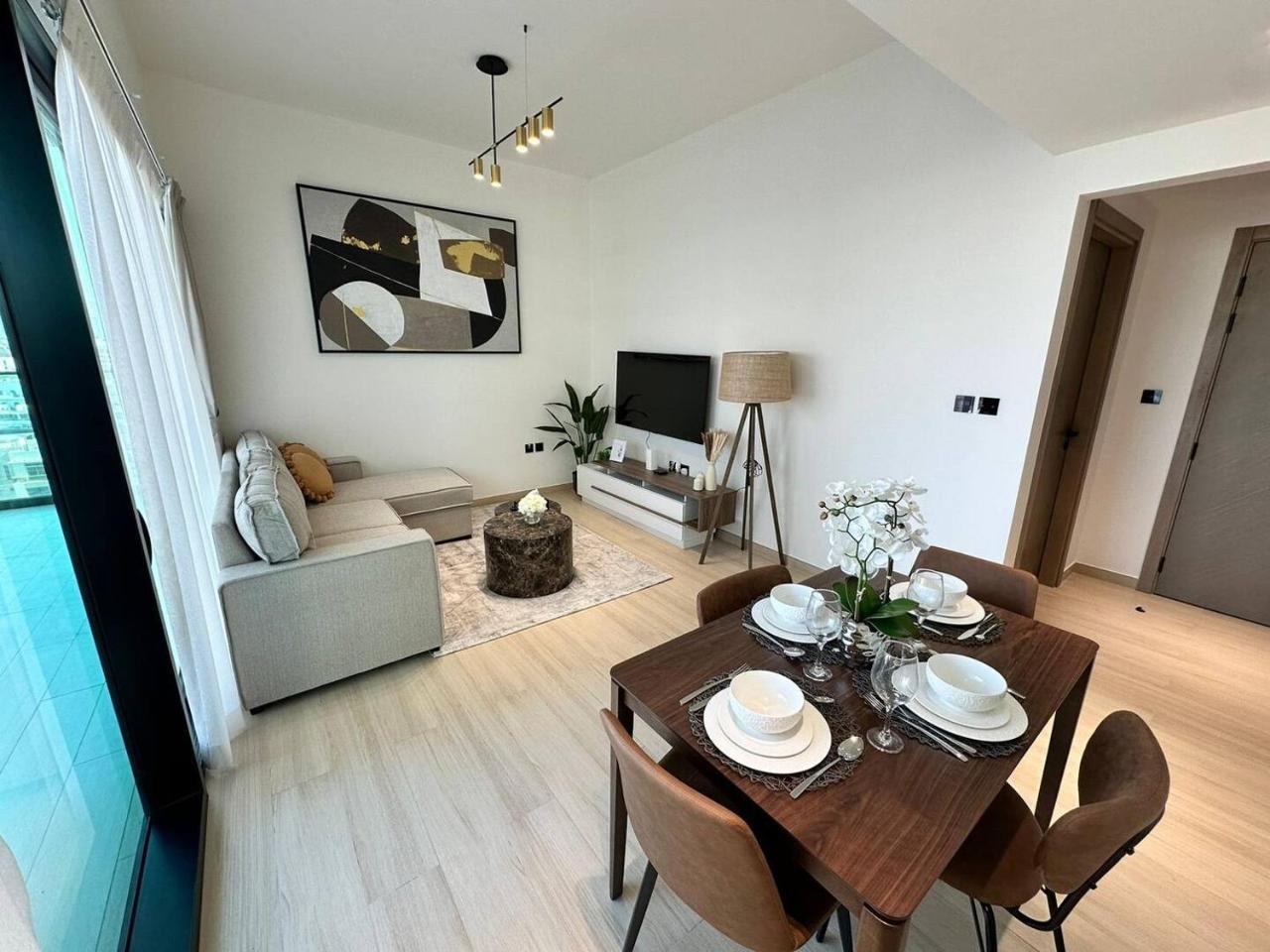 Stylish 1br Jvc Spacious Layout Pool View