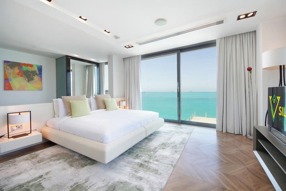 Overwater Luxury Retreat - Nurai Island