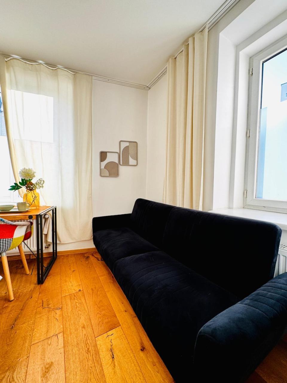 Affordable 5br Apartment Near Kaufpark Alterlaa