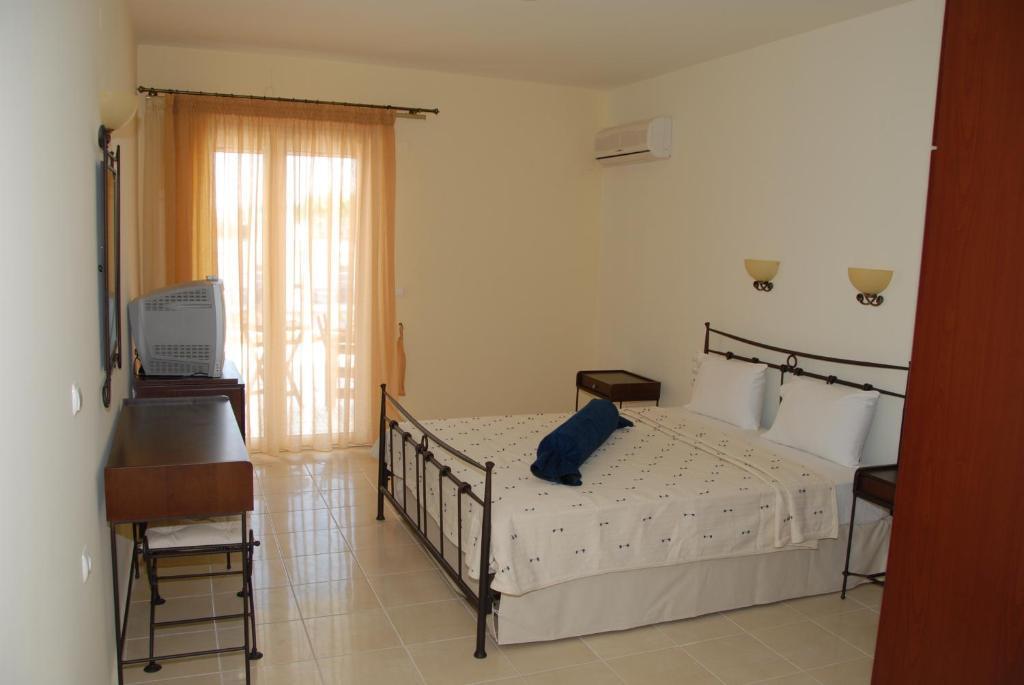 Zeus Paradise Hotel